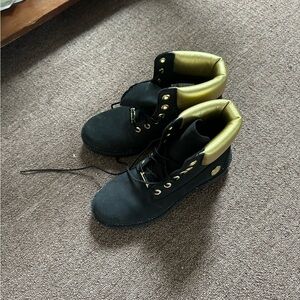 Black Timberland Boots